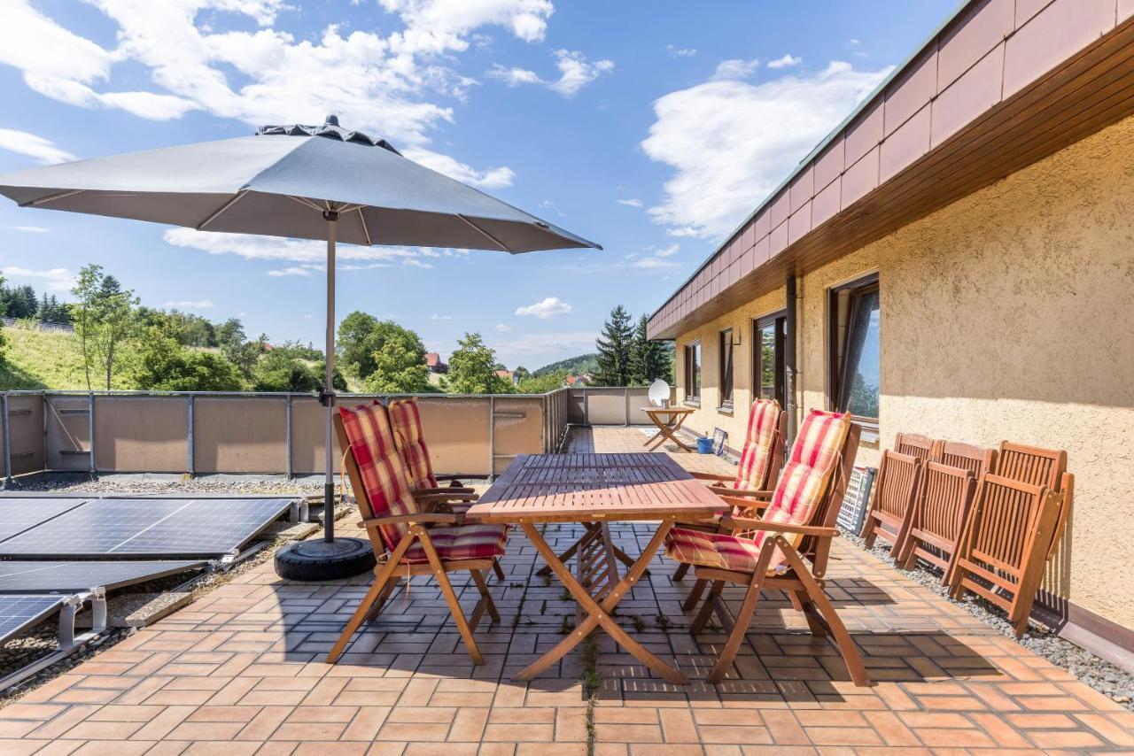 B463 Penthouse Apartamento Albstadt Exterior foto